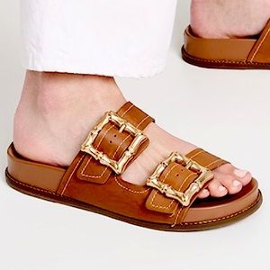 NIB Schutz Enola Buckle Leather Slide Sandals